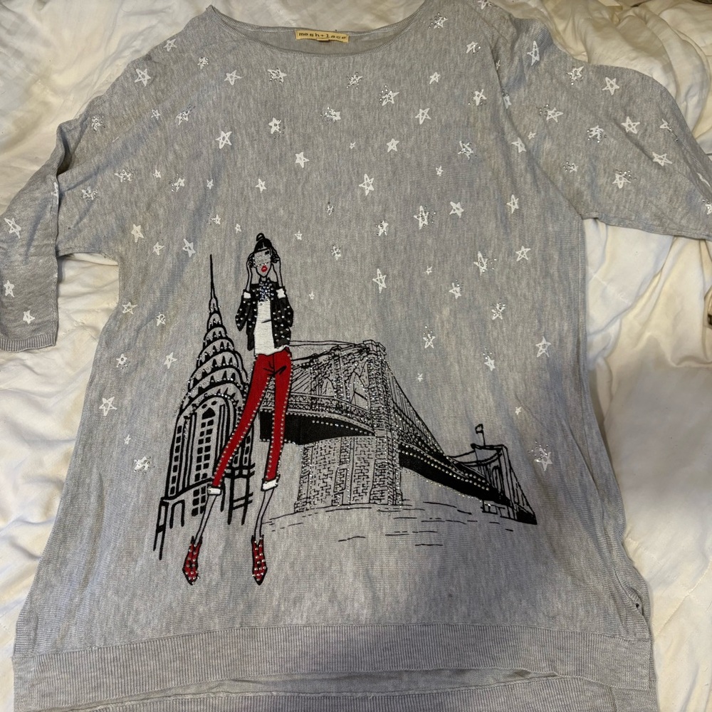 Gray Graphic Long Sleeve Top